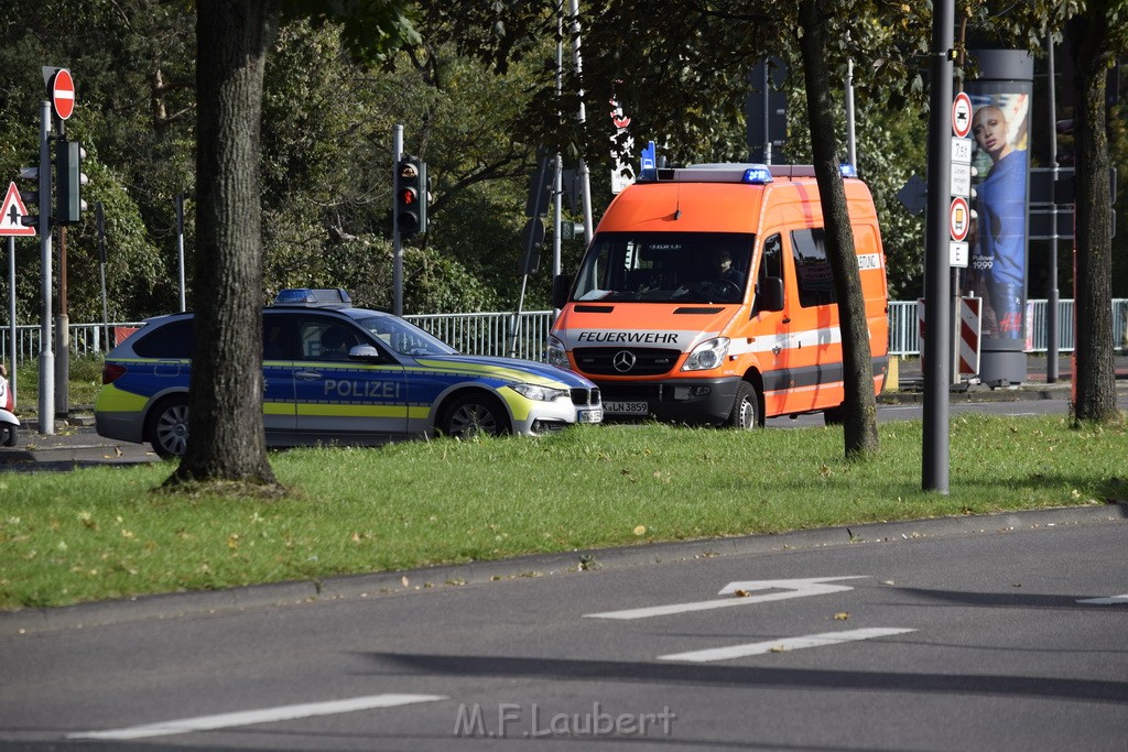 VU Koeln Buchheim Frankfurterstr Beuthenerstr P169.JPG - Miklos Laubert